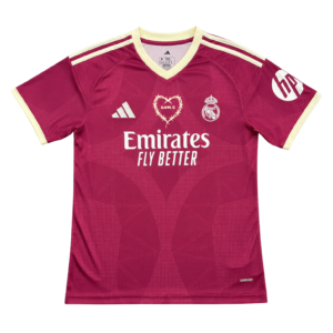 Real Madrid x Karol G camiseta
